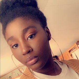 Meet your Posher, Kaylin